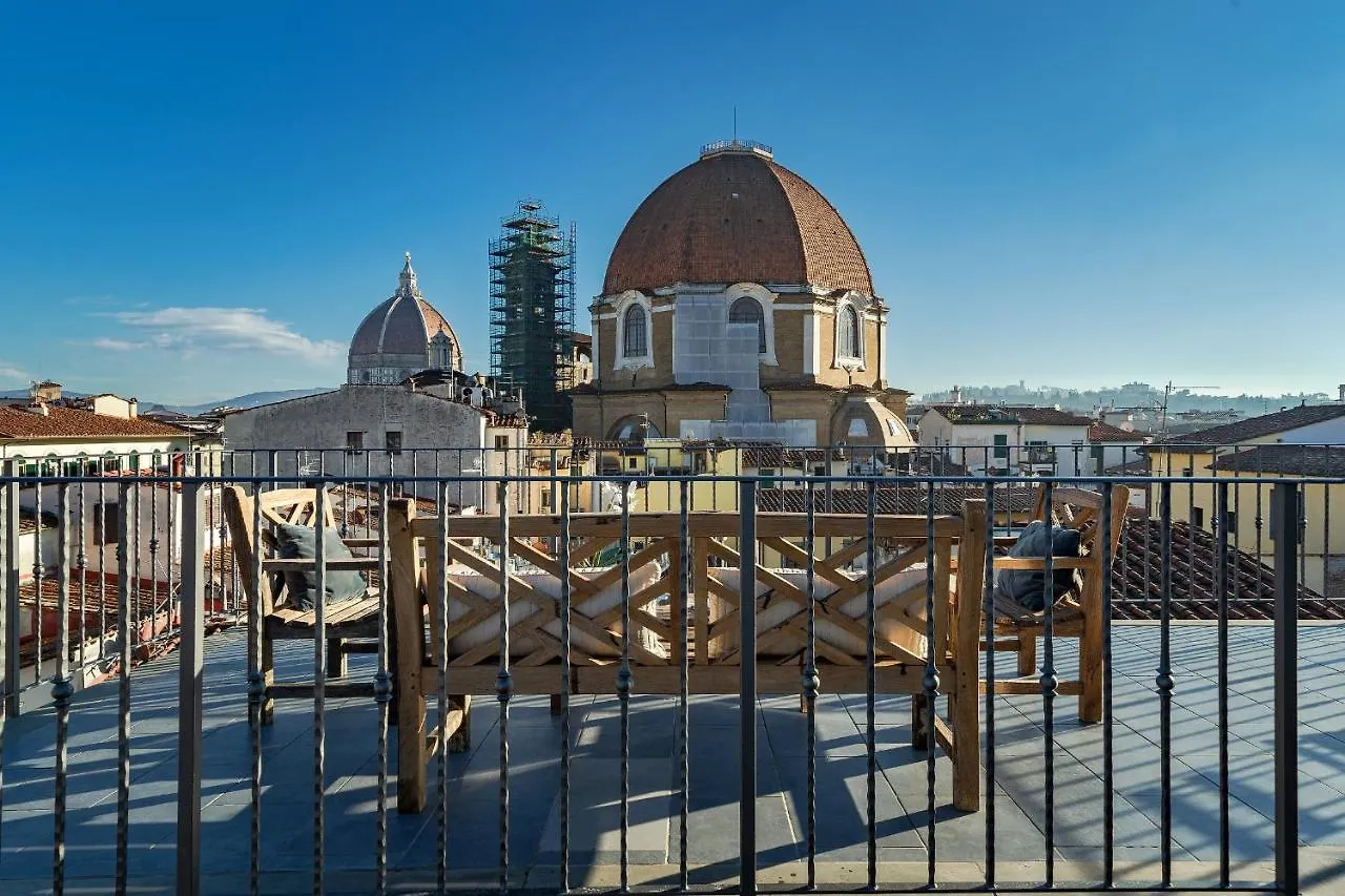 Apartments Florence - Duomo 0*,  Italy